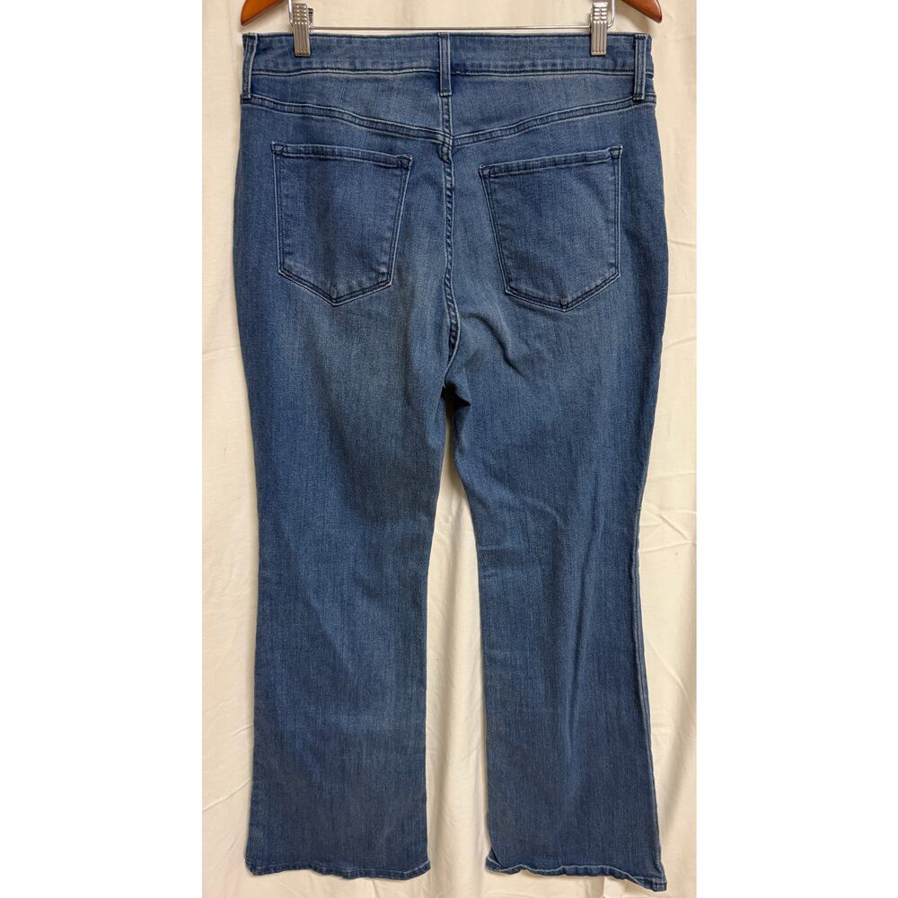 Old Navy Womens High Rise Flare Jeans 14 Stretch Denim Pockets NWT New - Picture 5 of 8
